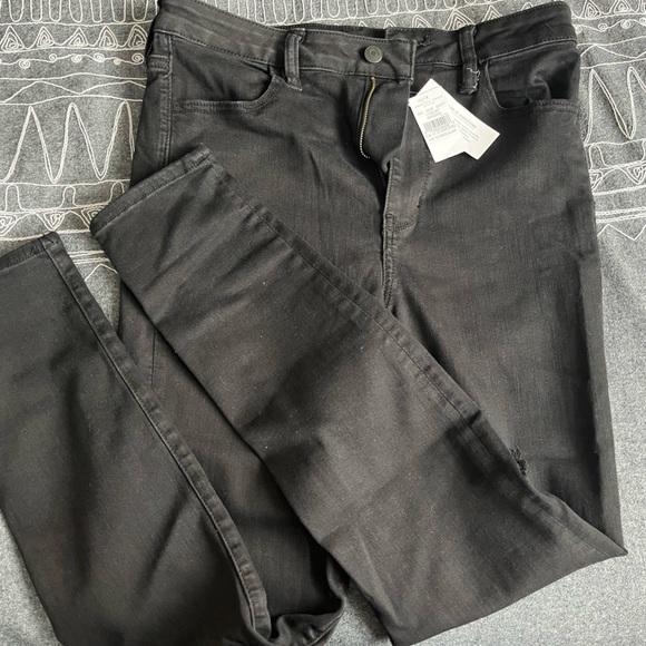 American Eagle Next Level Stretch Ripped Jeans - Picture 1 of 5